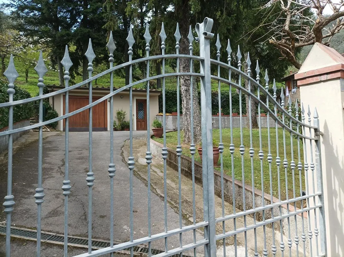 Villa Camelia Tuscany Pescia Italien