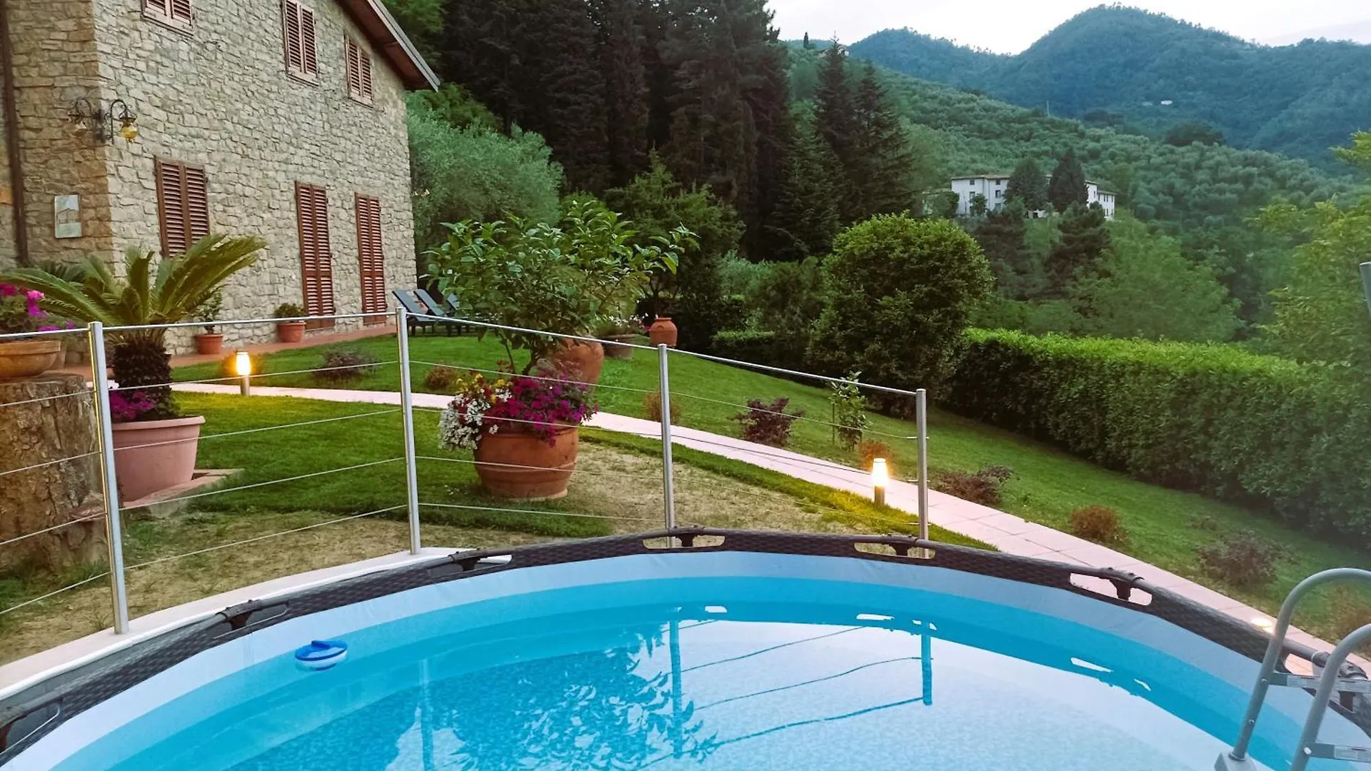 Villa Camelia Tuscany Pescia